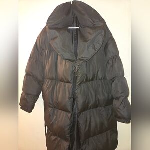 Black Puffer Coat ( Pretty Little Things)